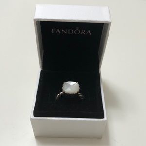 Pandora Ring mother of pearl popular discontinued